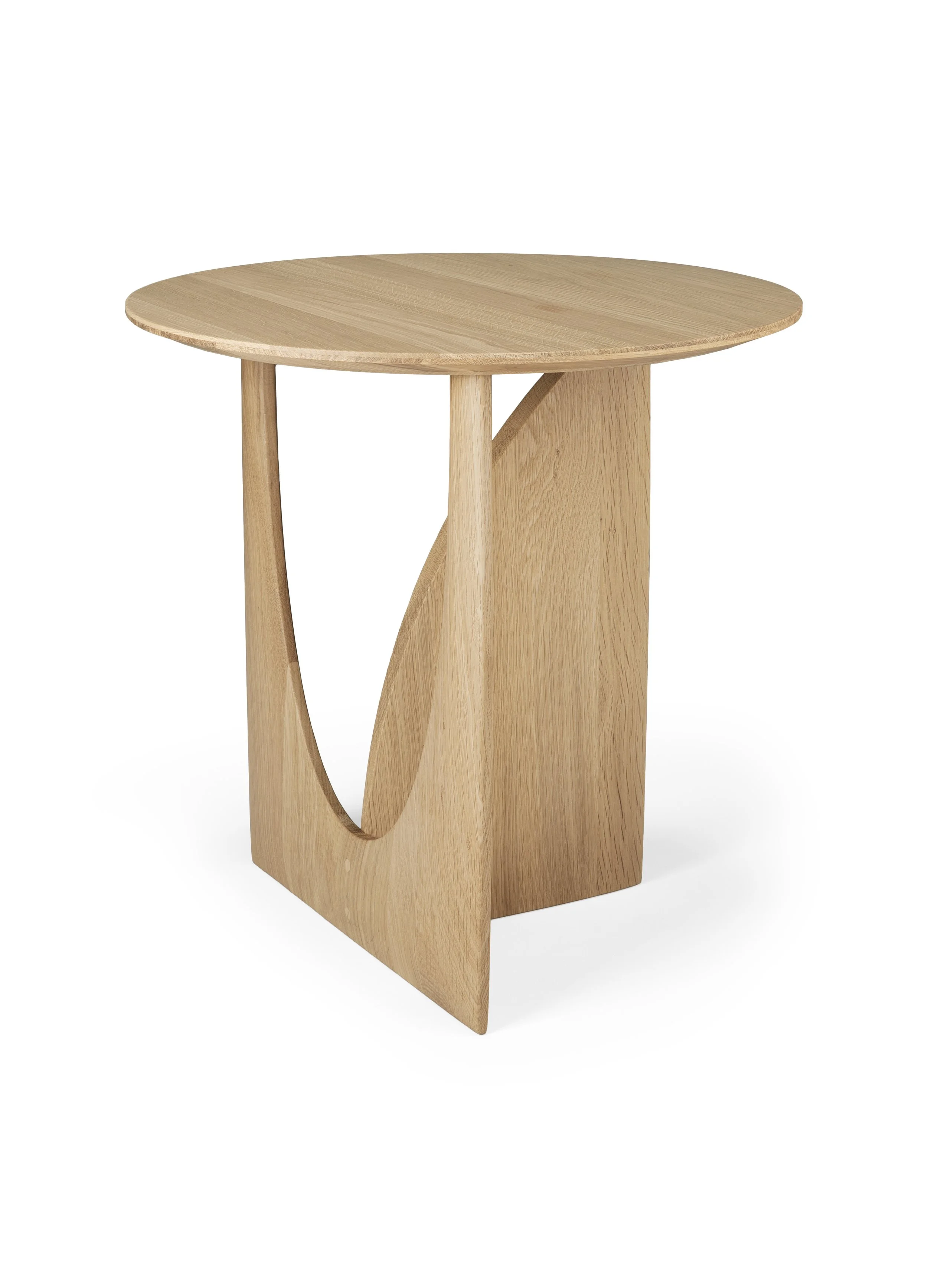 50537_Oak_Geometric_side_table_side01_cut_HQ.jpg