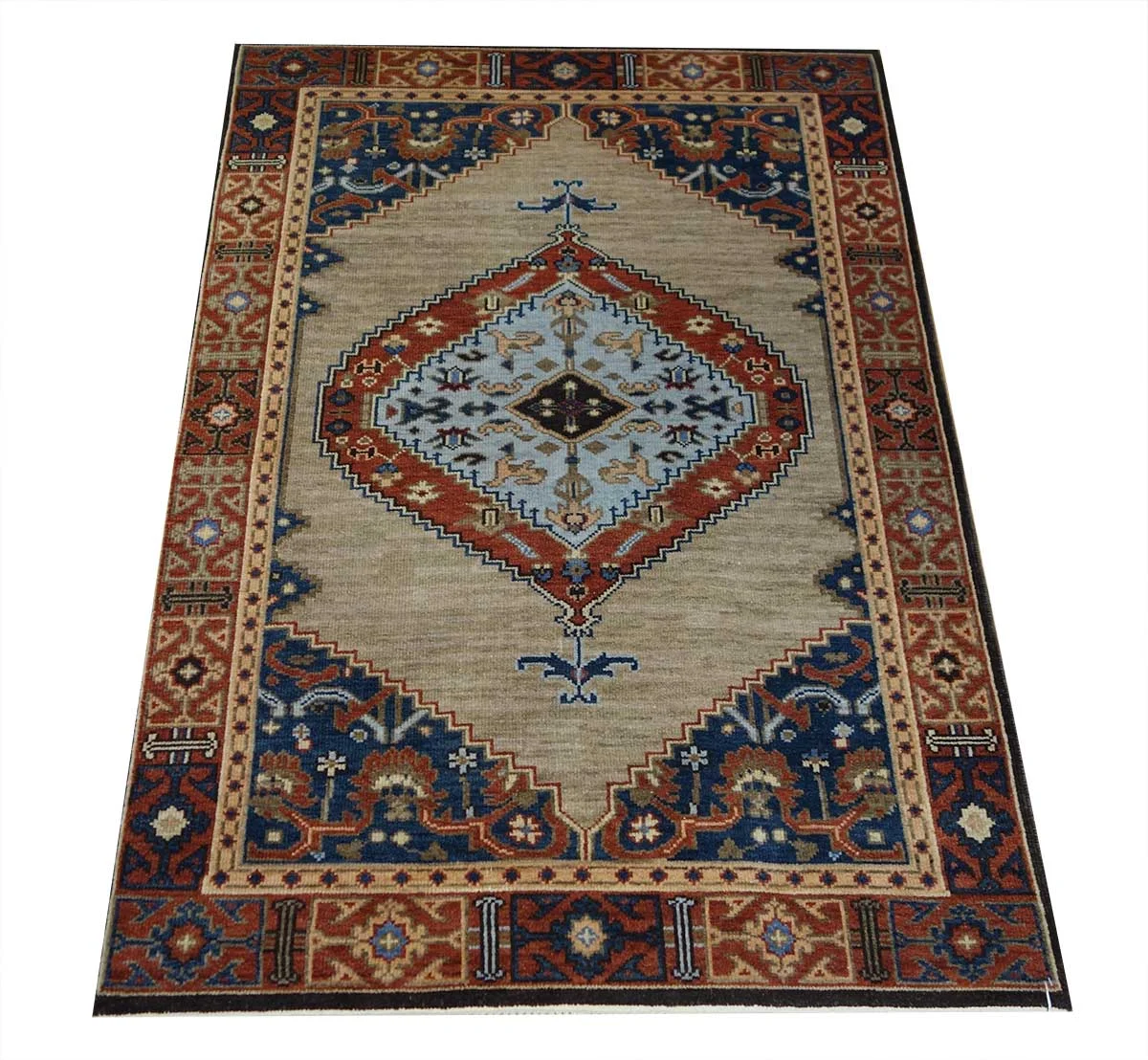 Shiraz - 3'9" x 5'9"