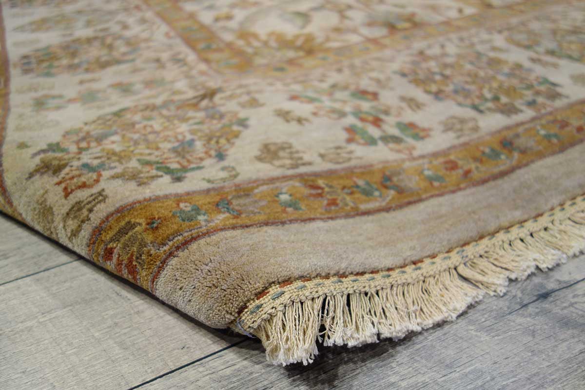18499Mughal_Corner.jpg