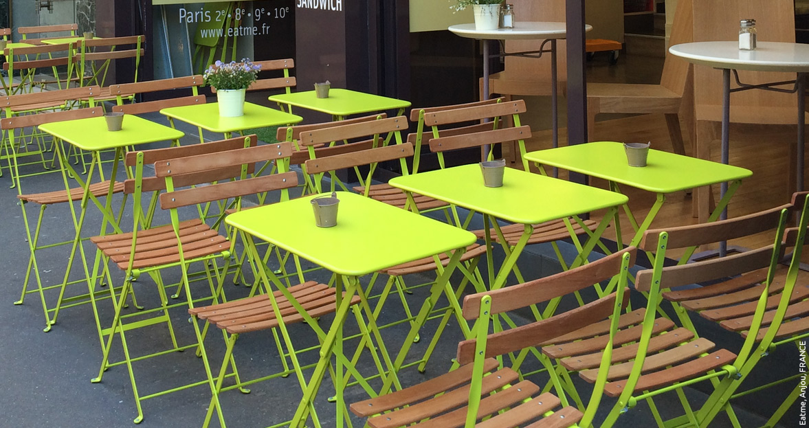 Bistro-Fermob-rectangular_table_Green_Verdena.jpg