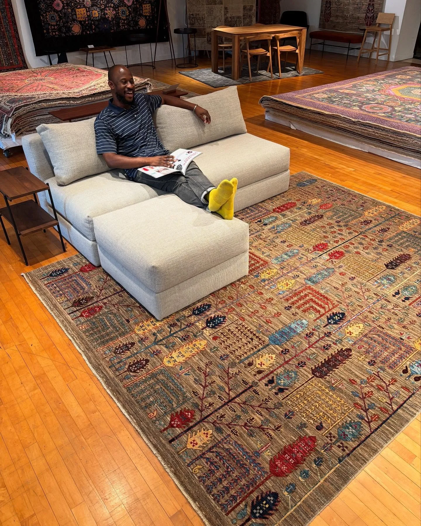 Trying out our sofa bed from innovation living. The area rug rug is ha d made from vegetable dyes and hand spun wool. Available in custom sizes. Visit us in our State College showroom.⁠ ⁠

#shoplocal #shopsmall #hyggehome⁠ #boalsburgpa #boalsburg #st