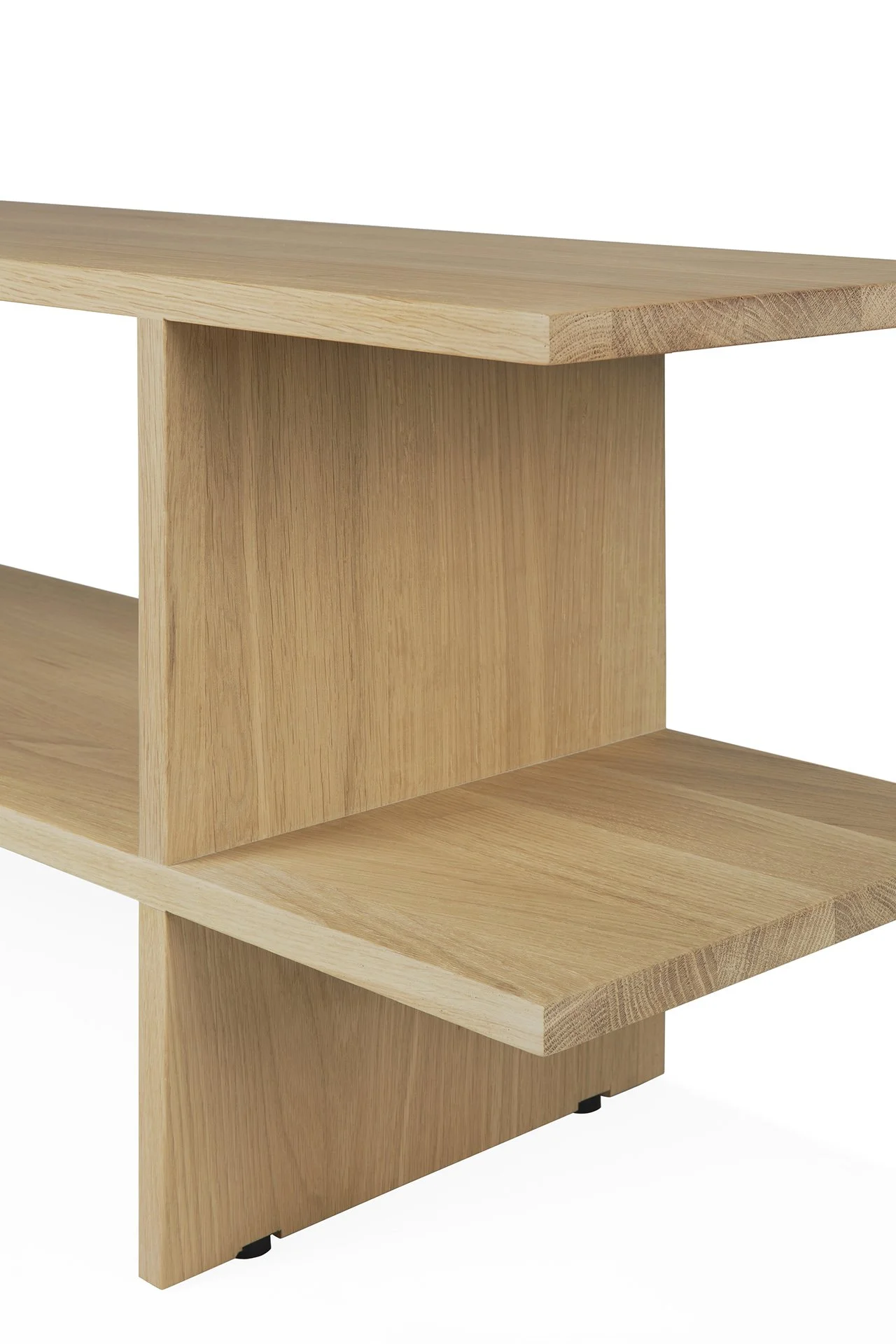 51789_Kabuki_side_table_oak_rectangular_det01_cut_web.jpg