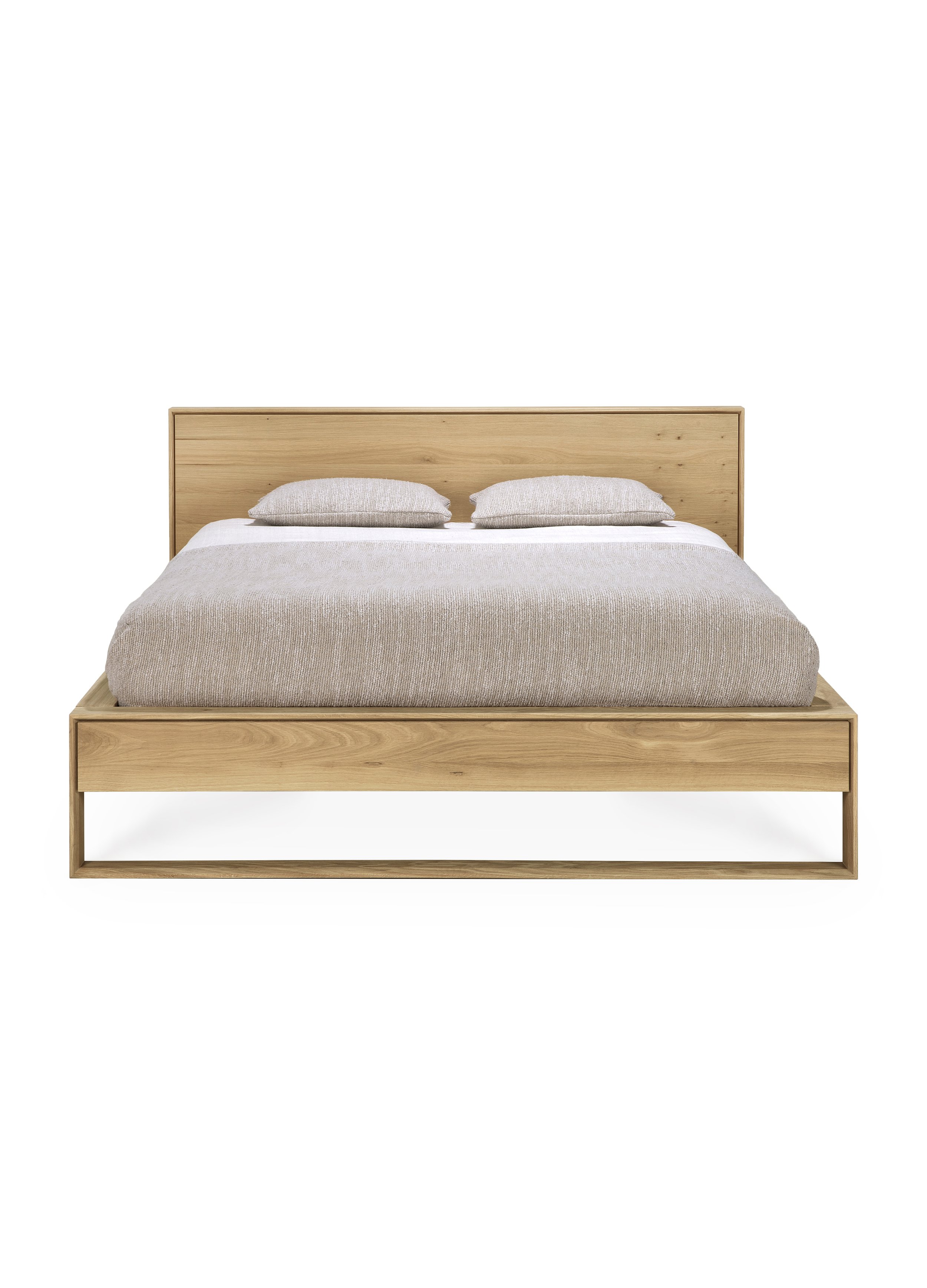 51215_51216_Oak_Nordic_II_bed_front_cut_HQ.jpg