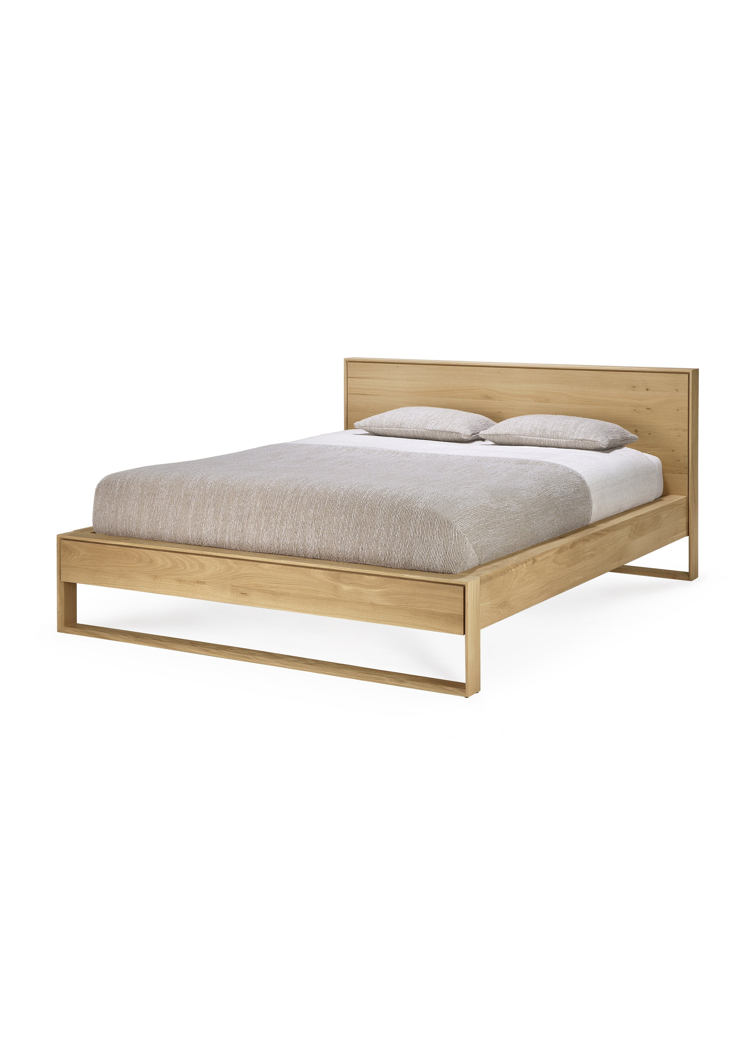 Nordic II Bed