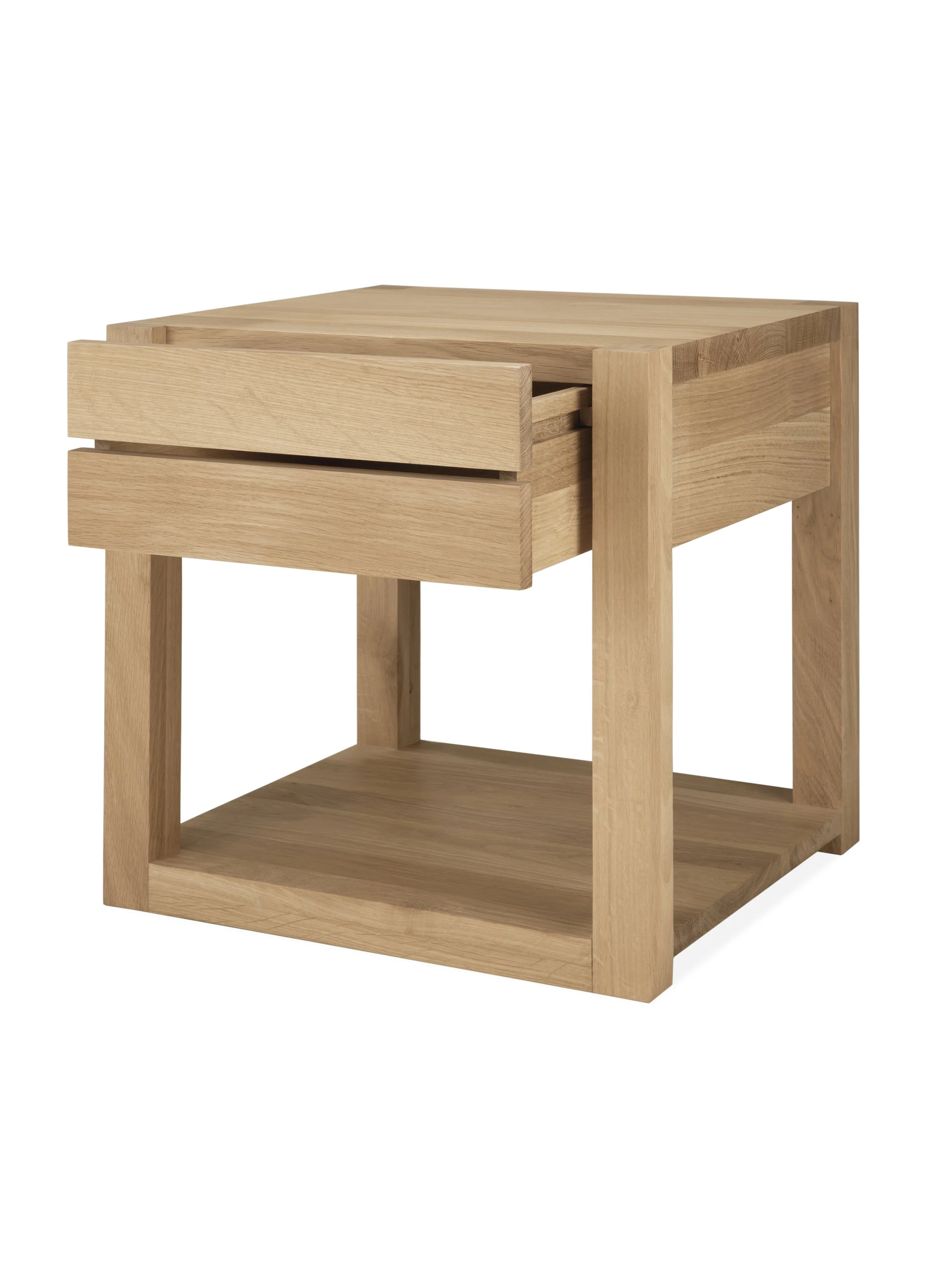 51140_Azur_bedside_table_side02_cut_HQ.jpg