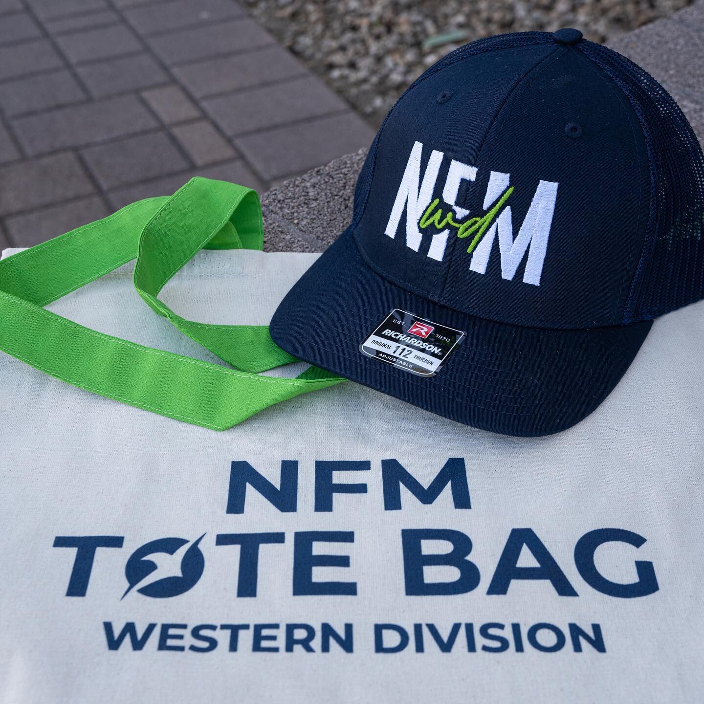 Custom @richardsonsports 112 SnapBack hats w/ direct embroidery on front &amp; side mesh and screen printed cotton canvas tote bags for our friends at NFM Lending 🧢🛍️🔥

#promoproducts #custommerch #merch #mortgage #realestate #customembroidery #cu