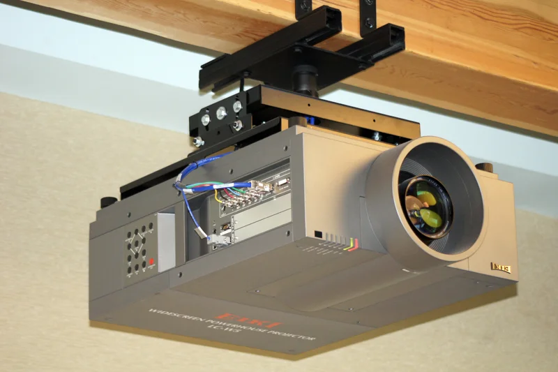 projector_lg.jpg