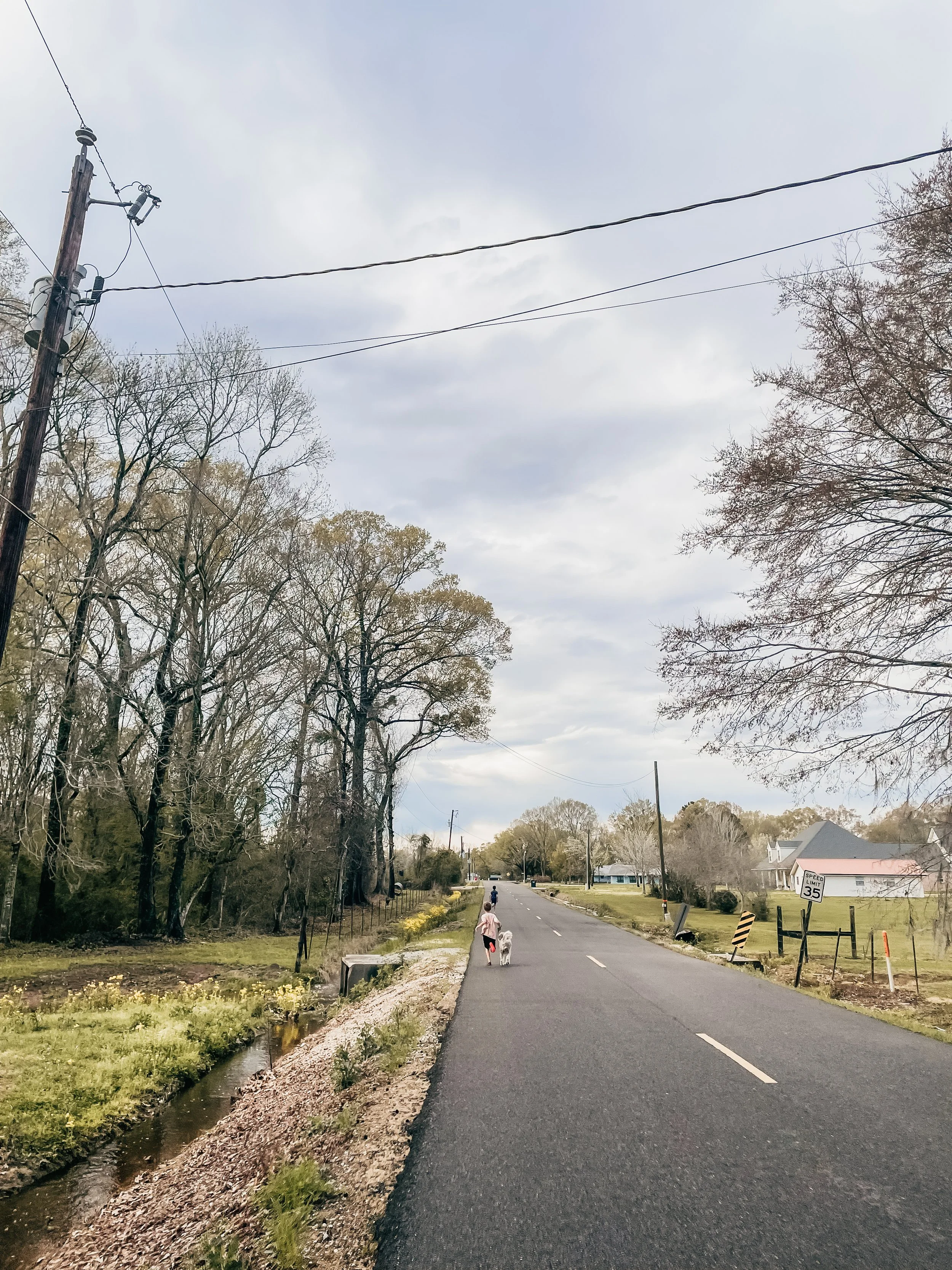 How to experience more joy and peace in your days