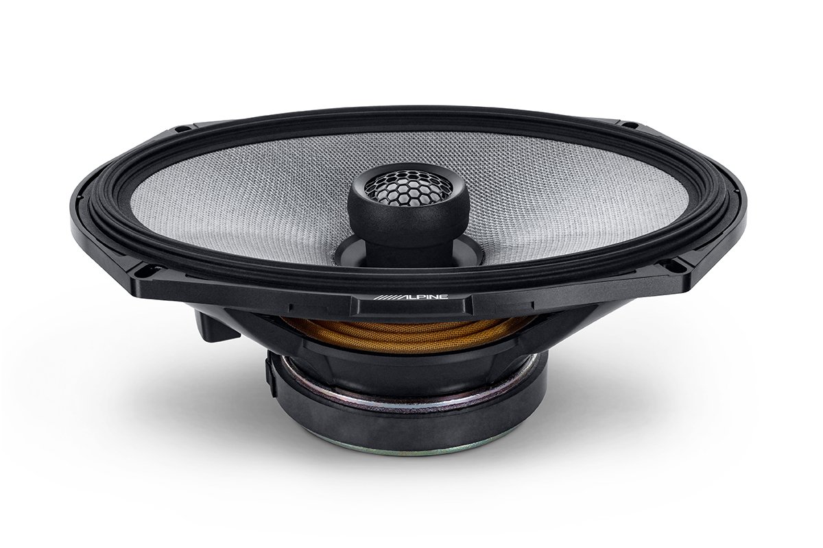 R2-S69_Front Woofer Angle_5000x3333px.jpg
