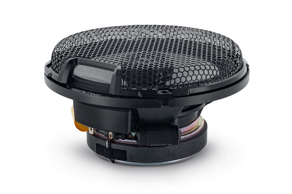 R2-S65_Front Woofer Angle w:Grille_5000x3333px.jpg