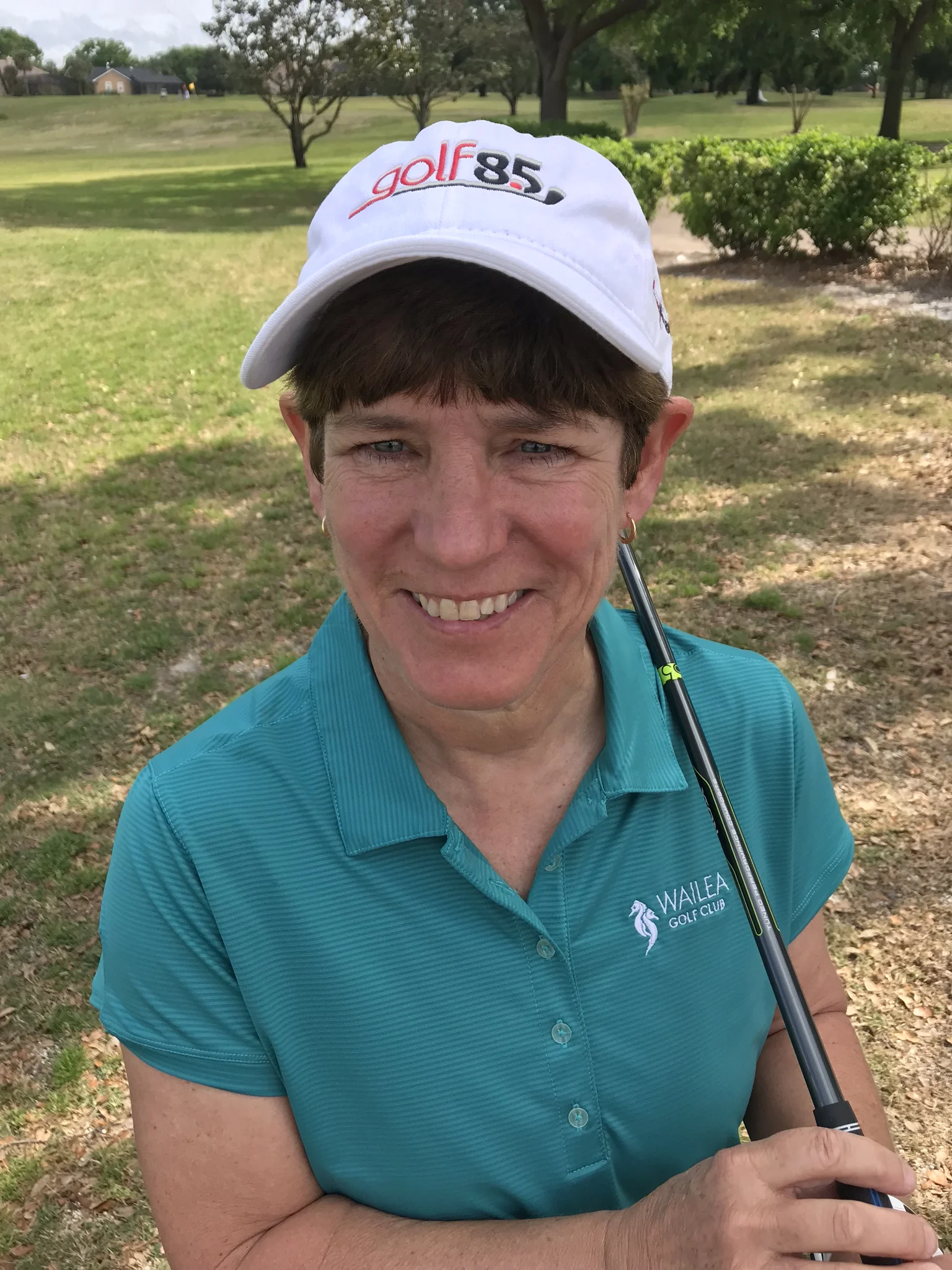 Dianne & 8.5 Hat.jpg