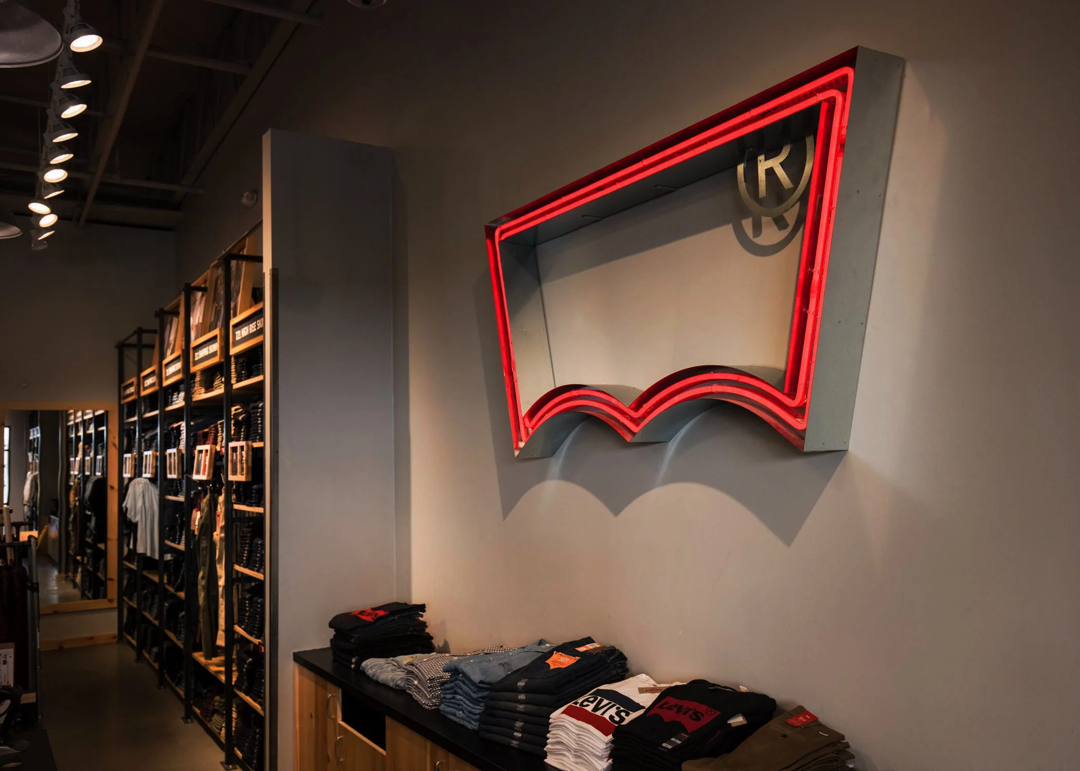 180111_ChandlerSigns_7074.1_WEB.jpg