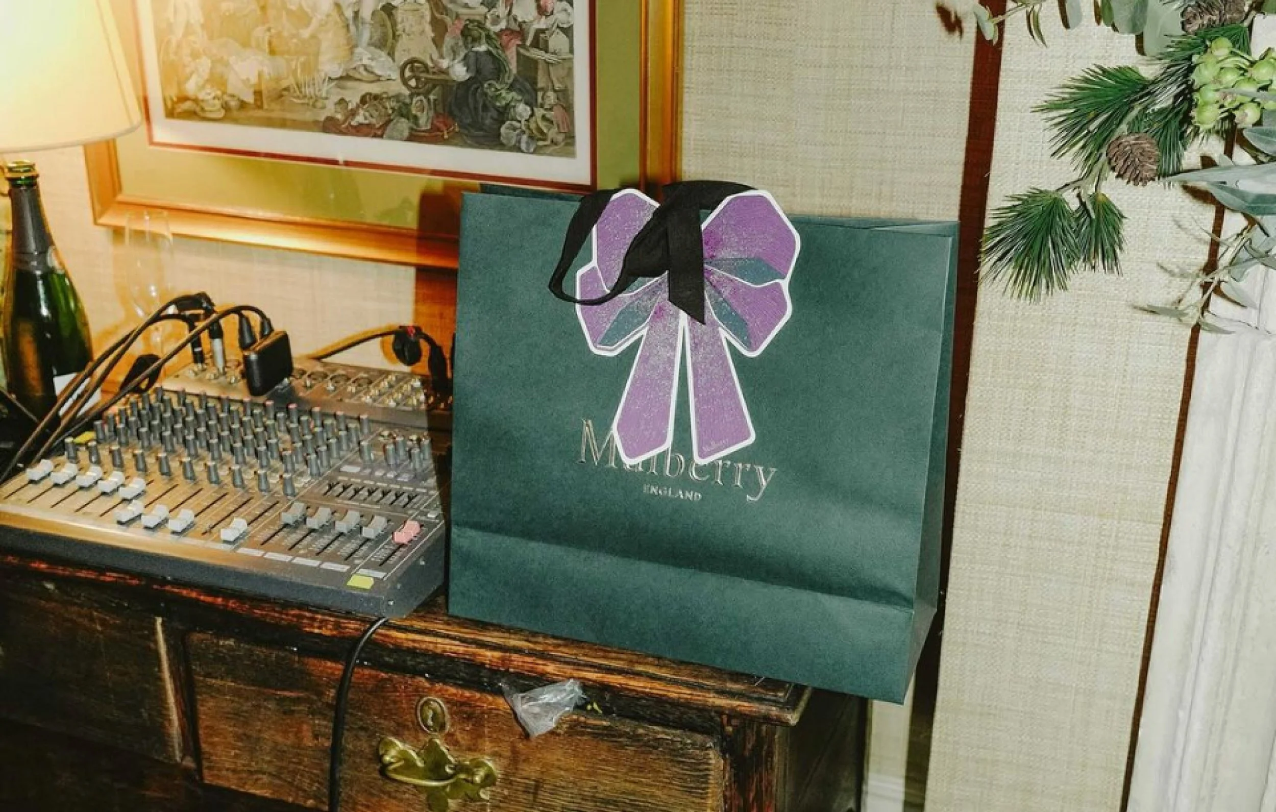 Mulberry Festive 2023 - Carrier Bag Tags