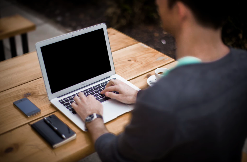 3 Smart Ways to Prepare for an Asynchronous Job Interview 