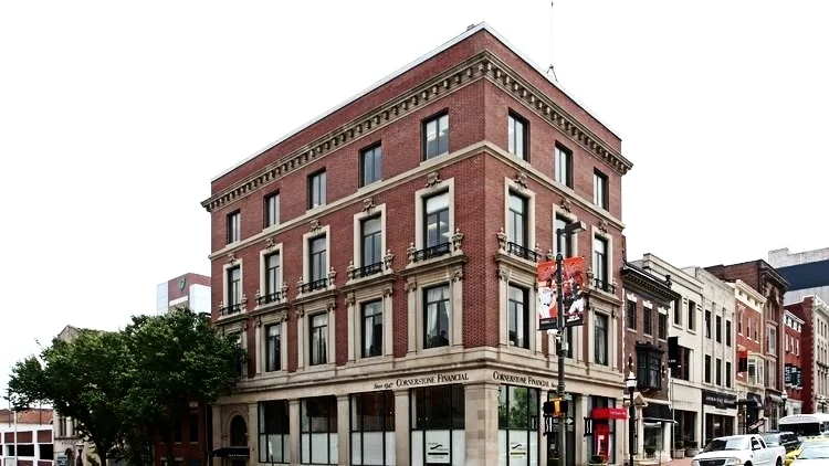 1 East Franklin