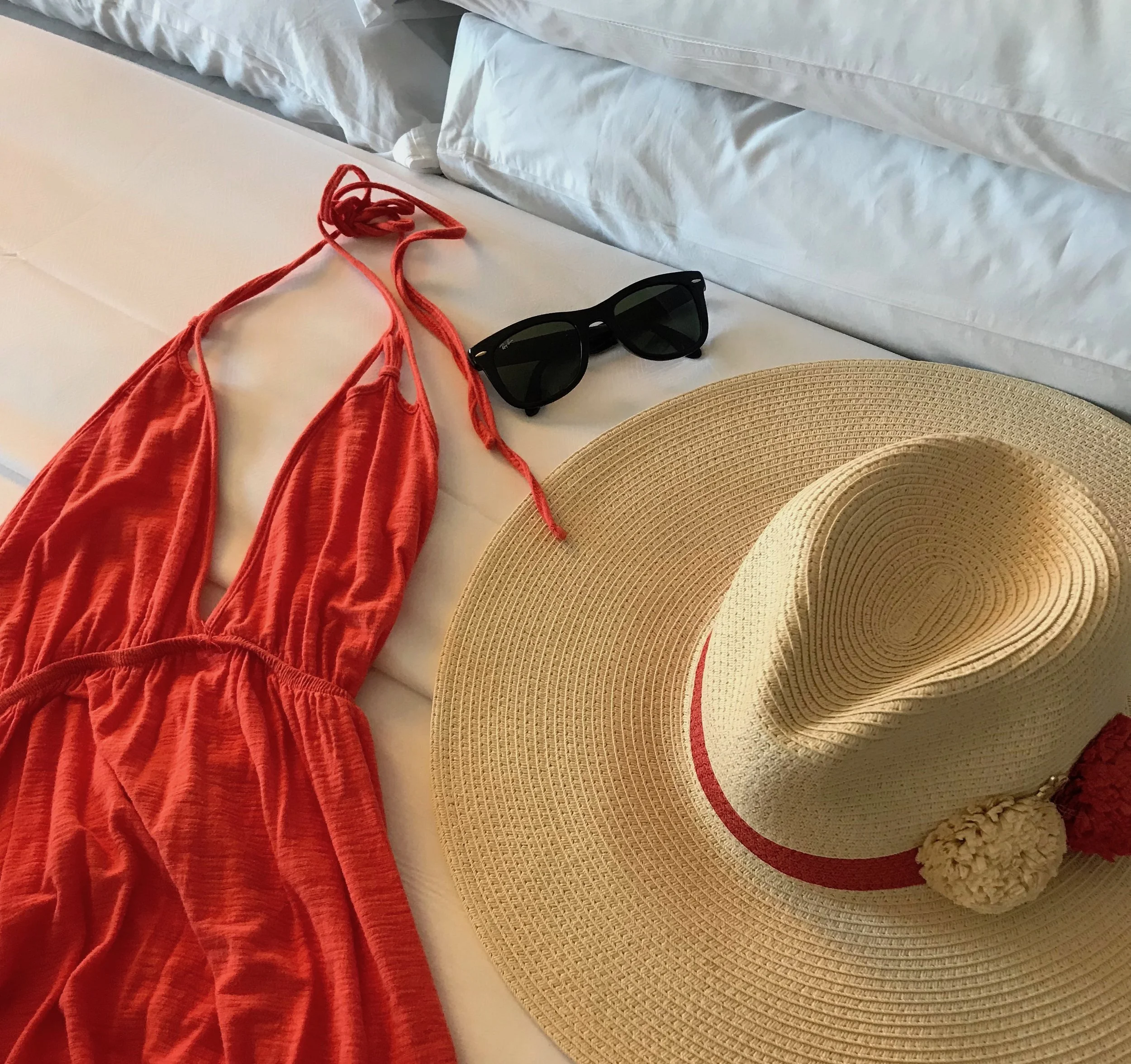 This Girl Walks Into a Bar: Hyatt Regency Los Angeles Airport