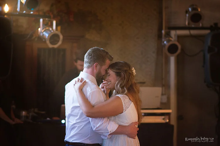 Thalia and Trey’s Intimate & Rustic Cellar 222 Celebration