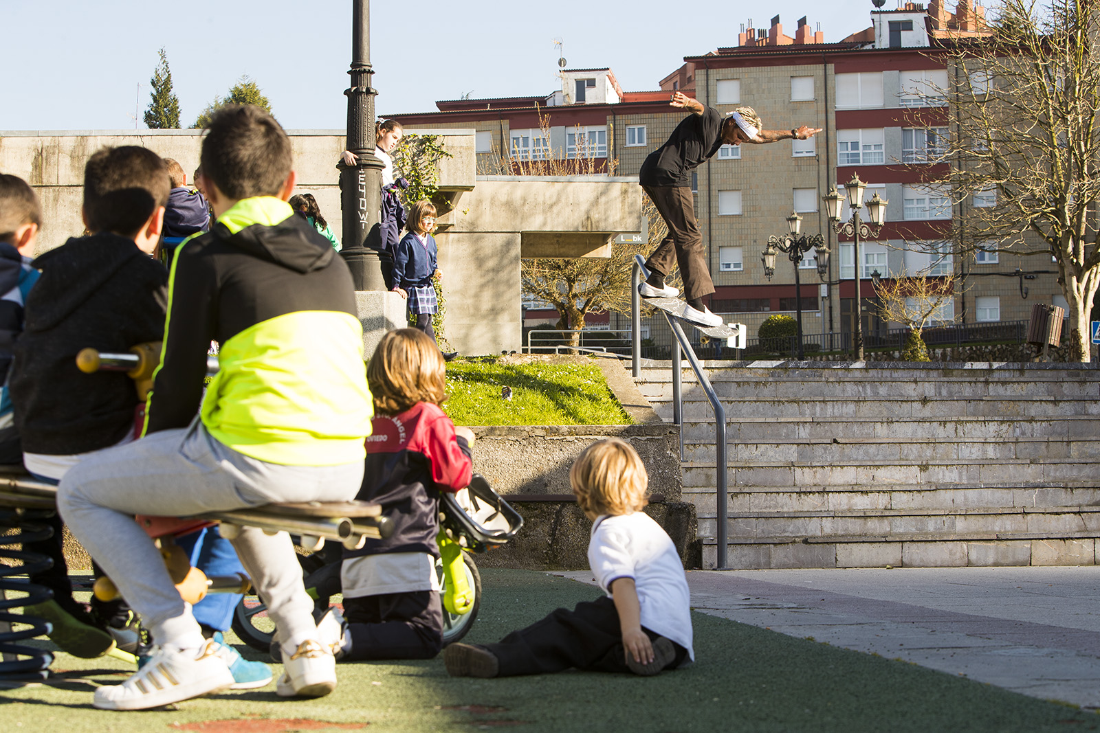 BOO JOHNSON, BACKSIDE SMITH GRIND.