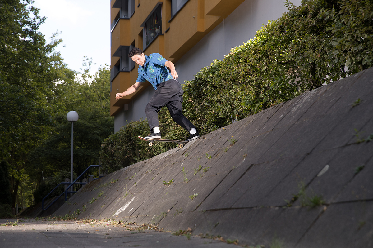 JOEY PEPPER, BACKSIDE TAILSLIDE IN BERLIN