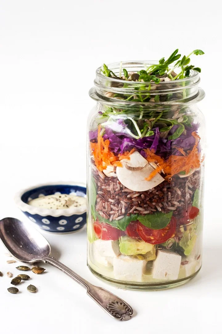 BESTOW SALAD IN A JAR