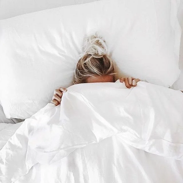 HOW TO OVERCOME 'SLEEP DEBT' FOR HEALTHIER SKIN