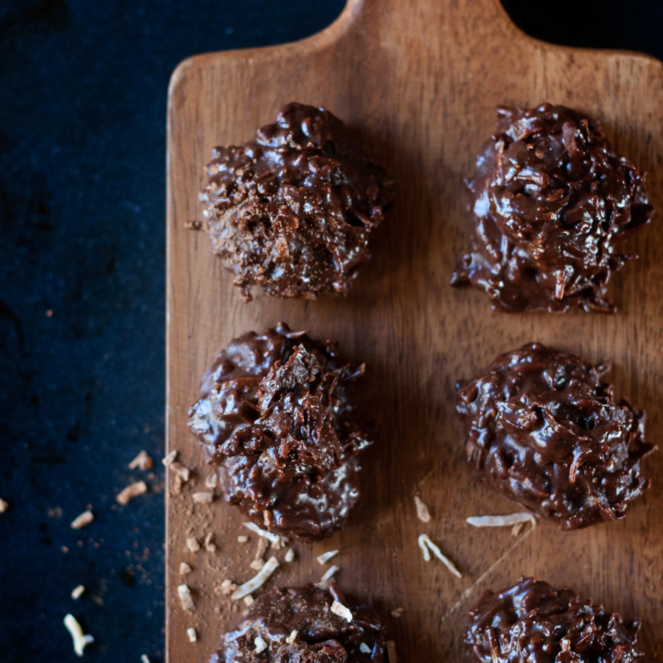 DECADENT COCONUT ROUGH
