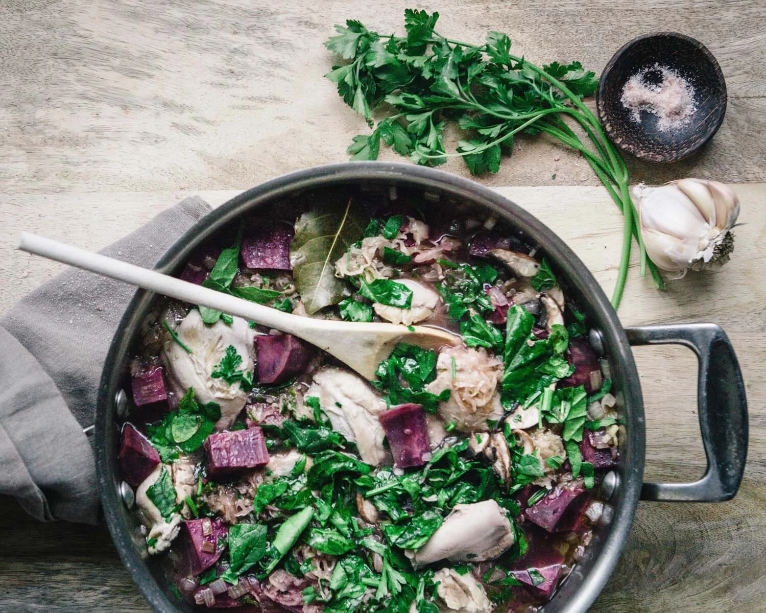 ONE PAN CHICKEN AND SAUERKRAUT