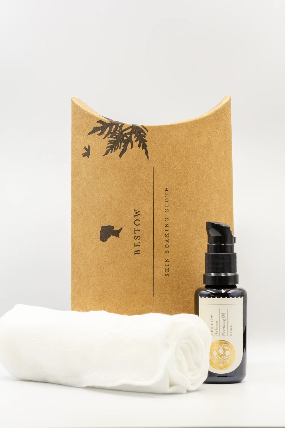 The Graces Nourishing Facial Oil &amp; Soaking Cloth Twin Pack