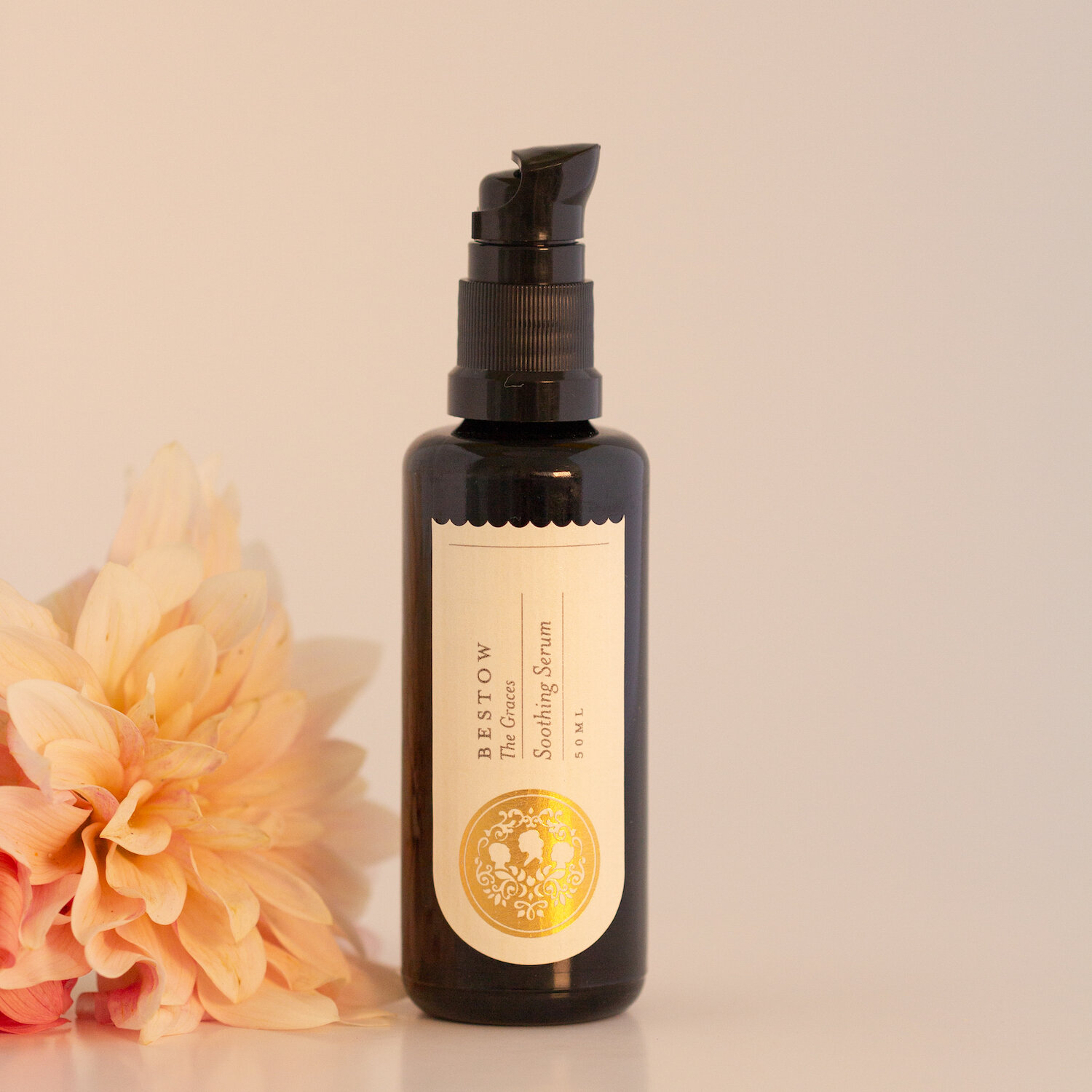 THE GRACES SOOTHING SERUM