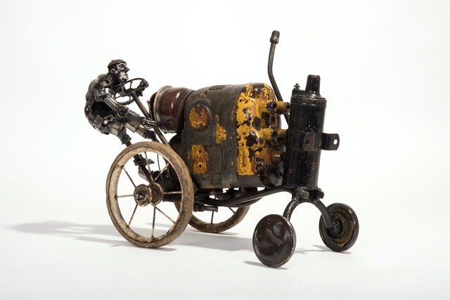Yellow Tractor 30 x 42 x 23 cm