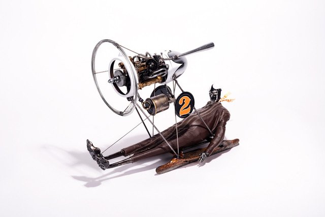 Power Luge No. 2 53 x 75 x 28 cm