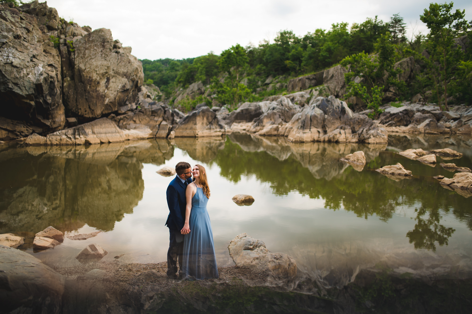 Great-Falls-Park-elegant-engagement-picture-by-Gabriele-Stonyte-Photography