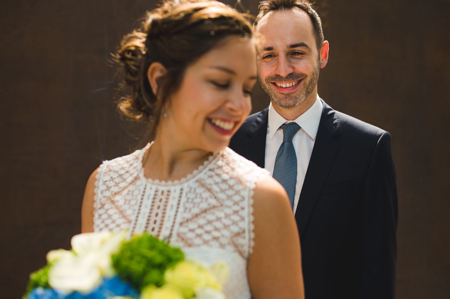 National-Gallery-of-Art-bride-and-groom-by-Gabriele-Stonyte-Photography