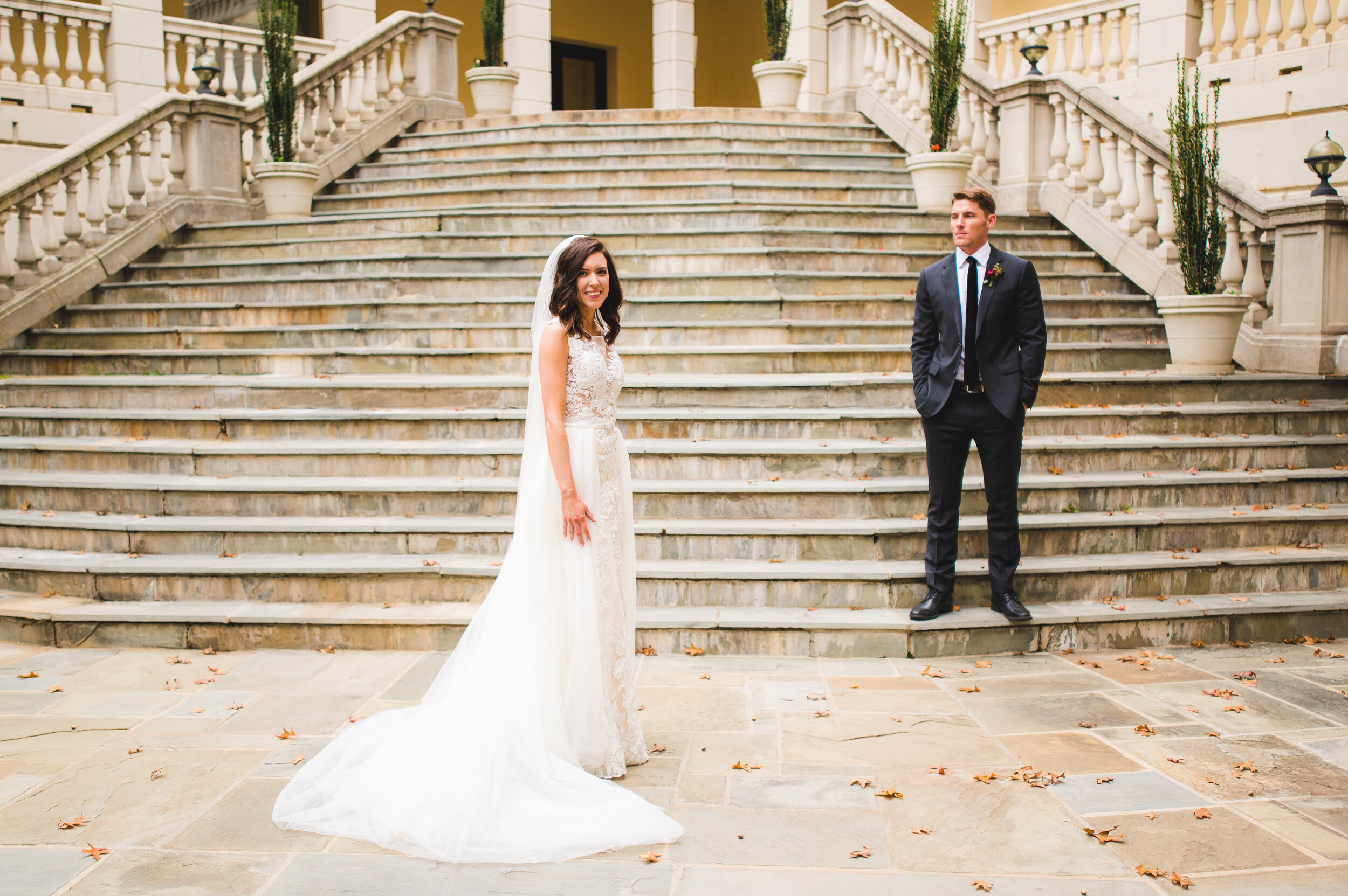 Airlie-warrenton-virginia-vintage-romantic-bride-and-groom-wedding-pictures-by-Gabriele-Stonyte-Photography-4.jpg