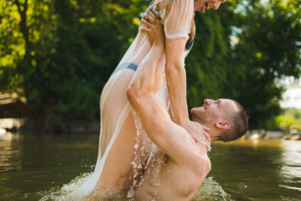 great-falls-virginia-surprise-romantic-proposal-pictures-by-gabriele-stonyte-photography-11.jpg