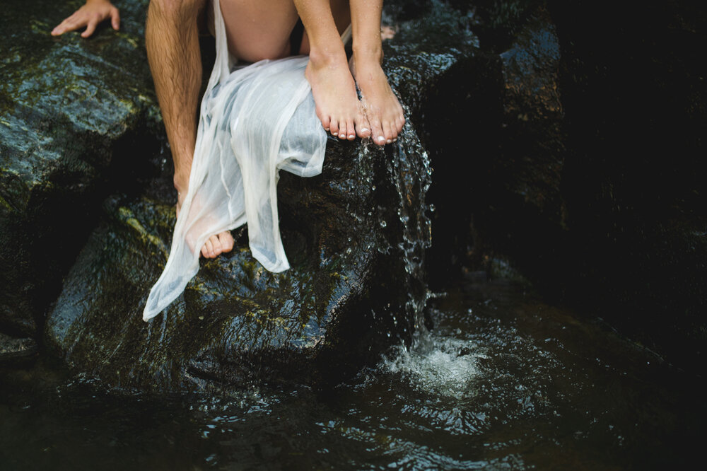 great-falls-virginia-surprise-romantic-proposal-pictures-by-gabriele-stonyte-photography-12.jpg