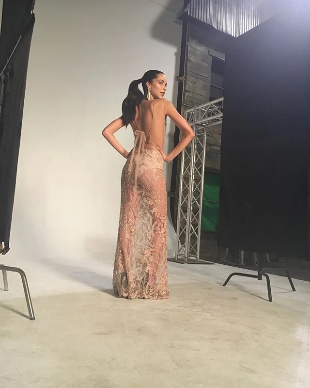 #onset today with @dwphotograph for @contessa_la @alexis_sheree_  #hair #up #pony #snatched #chic #reecewalkerhair