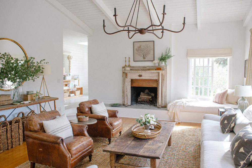 this-home-blends-swedish-country-with-cali-cool-and-nails-it-5ab2cbc6727e7f083ec1a9cf-w1000_h1000.jpg