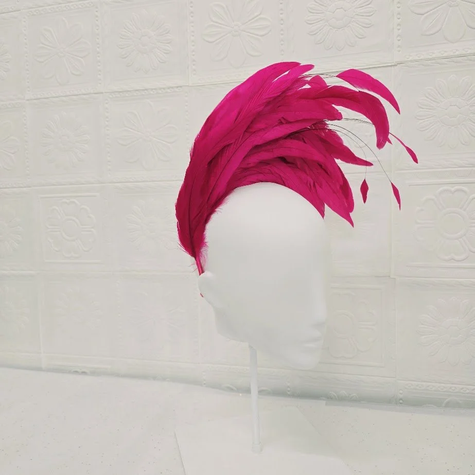 coque feathers derby day