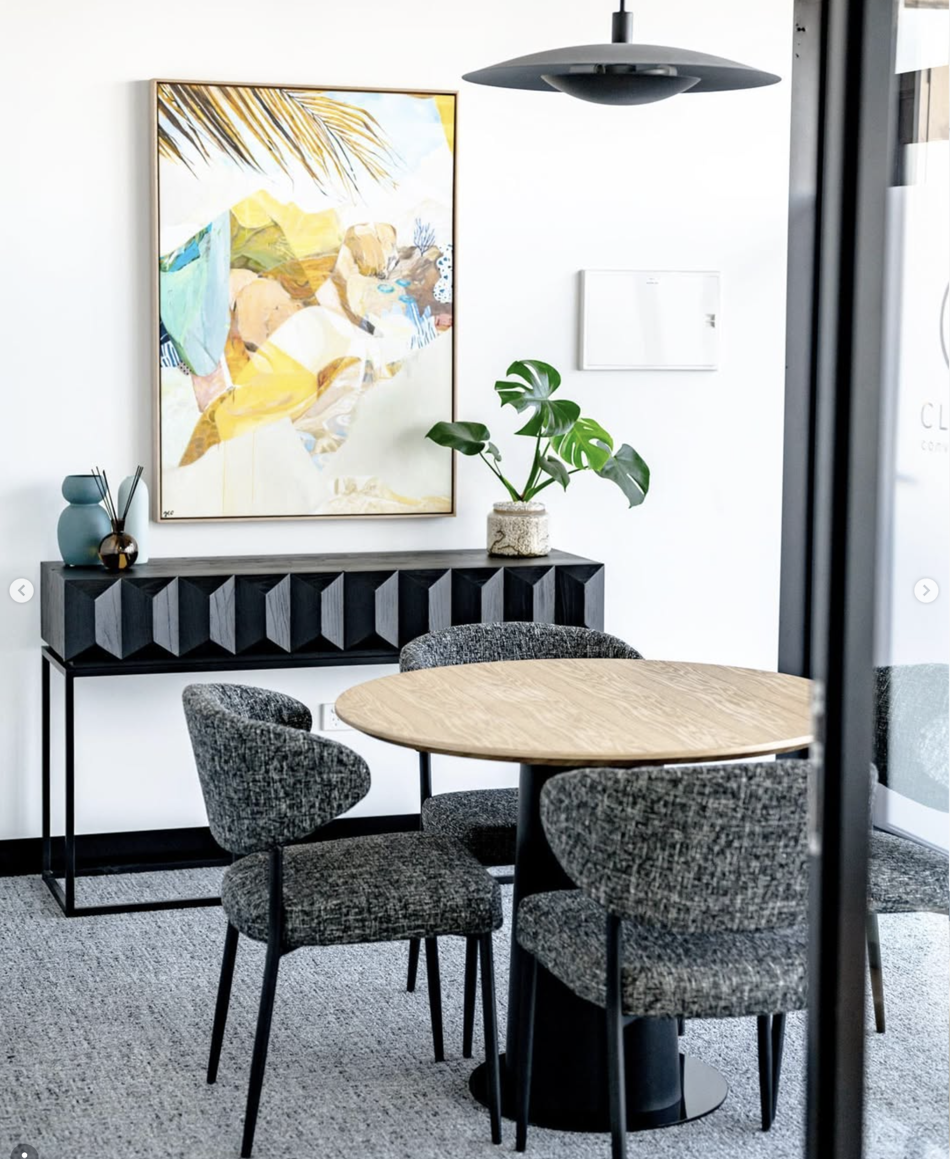 golden girl office dining.png