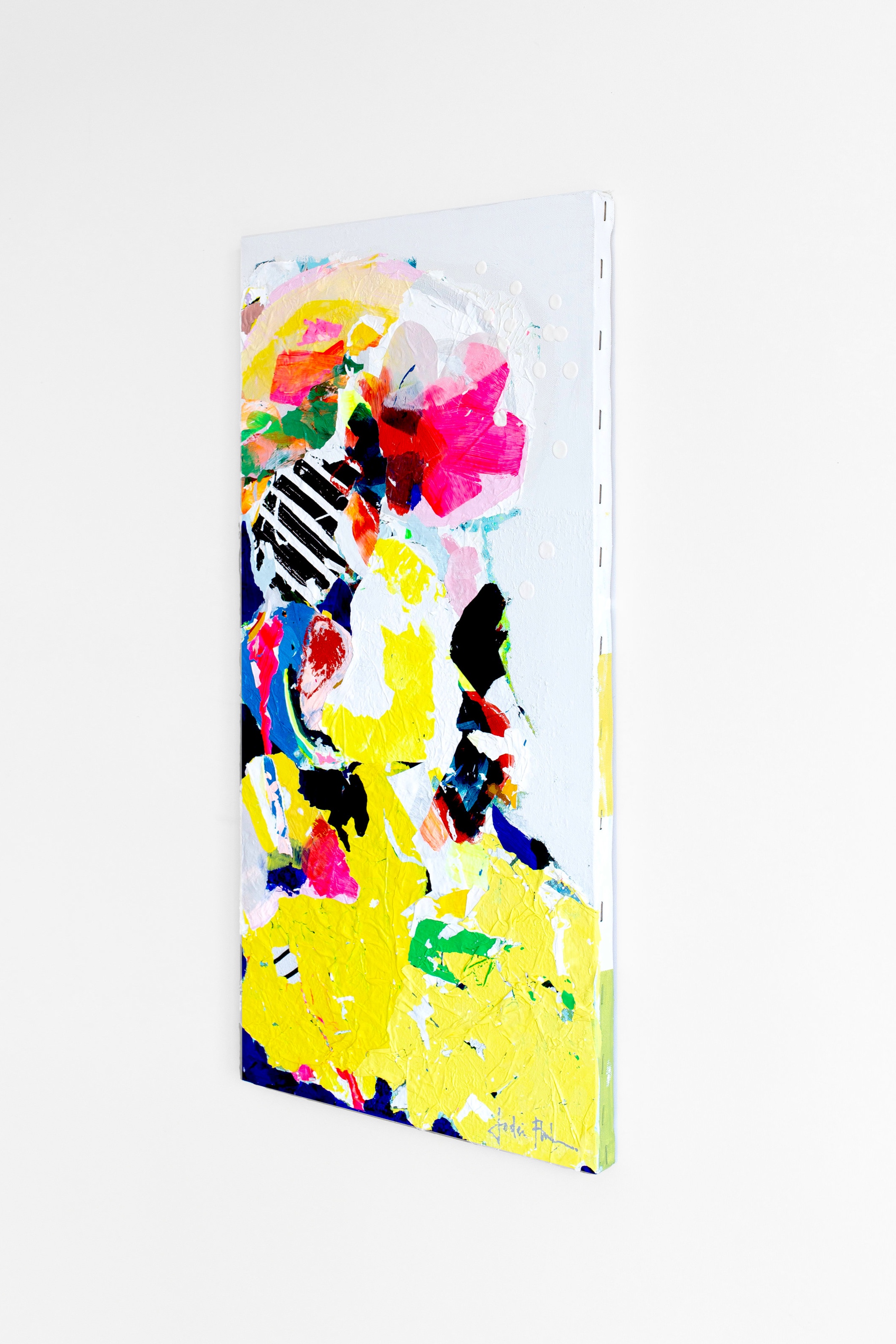 Bloom_angledleft.jpg