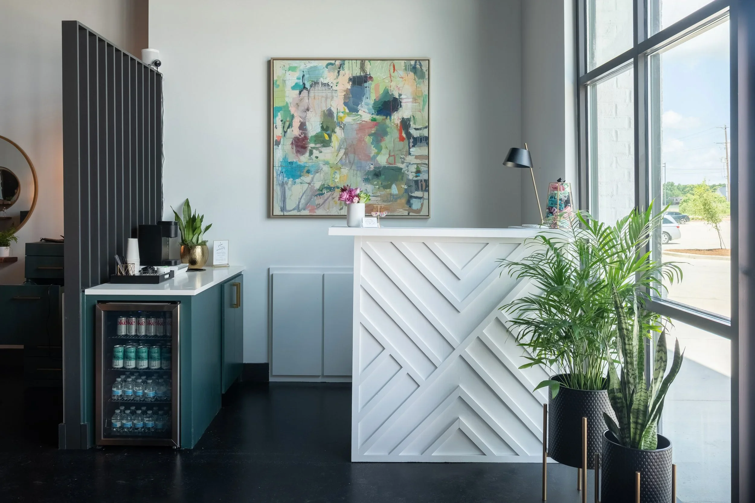 canvas_salon-nwcreativeinteriors-2022-0012.webp
