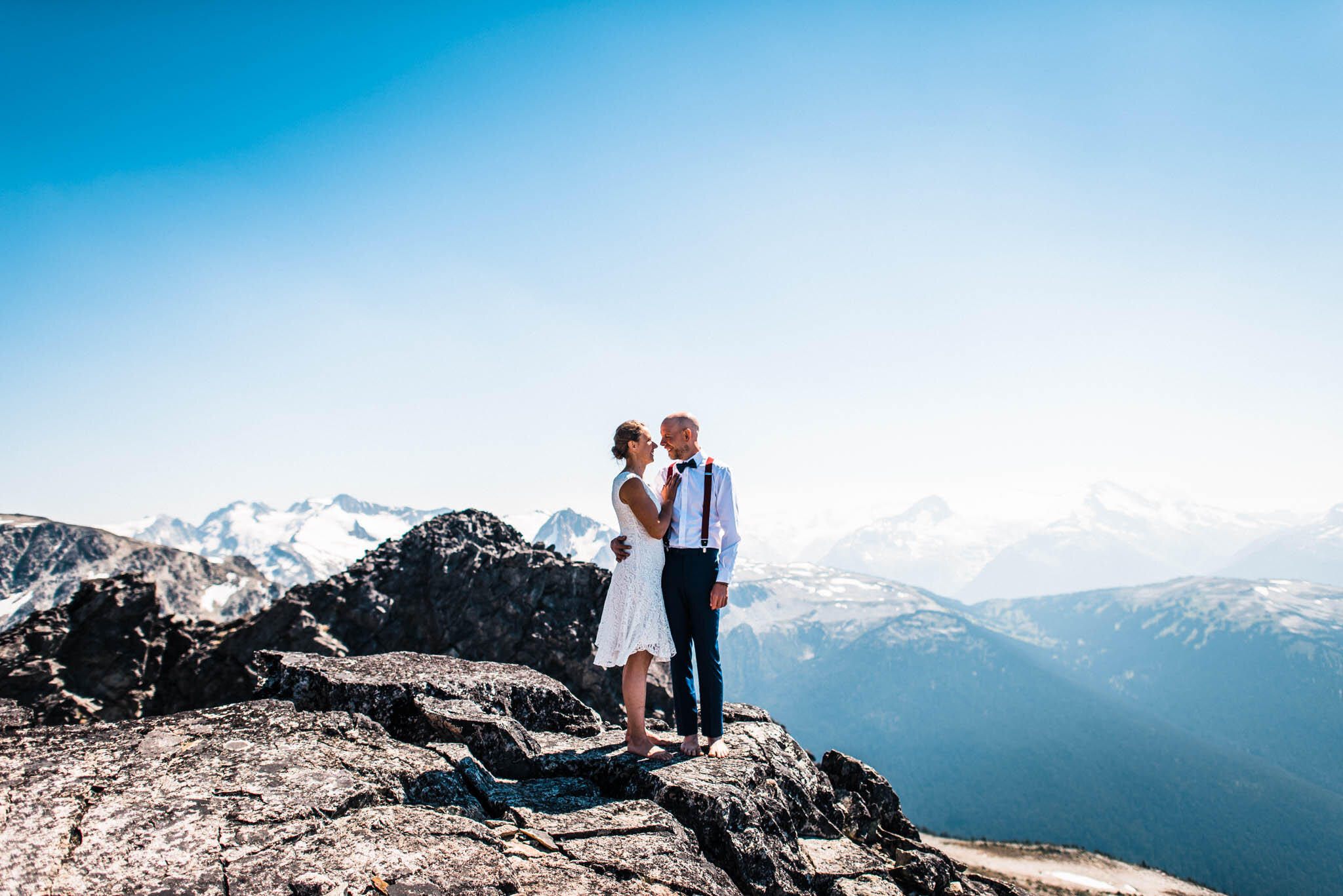 Sirja_Chris_Elopement_Teasers_The_Foxes_Photography_17.jpg