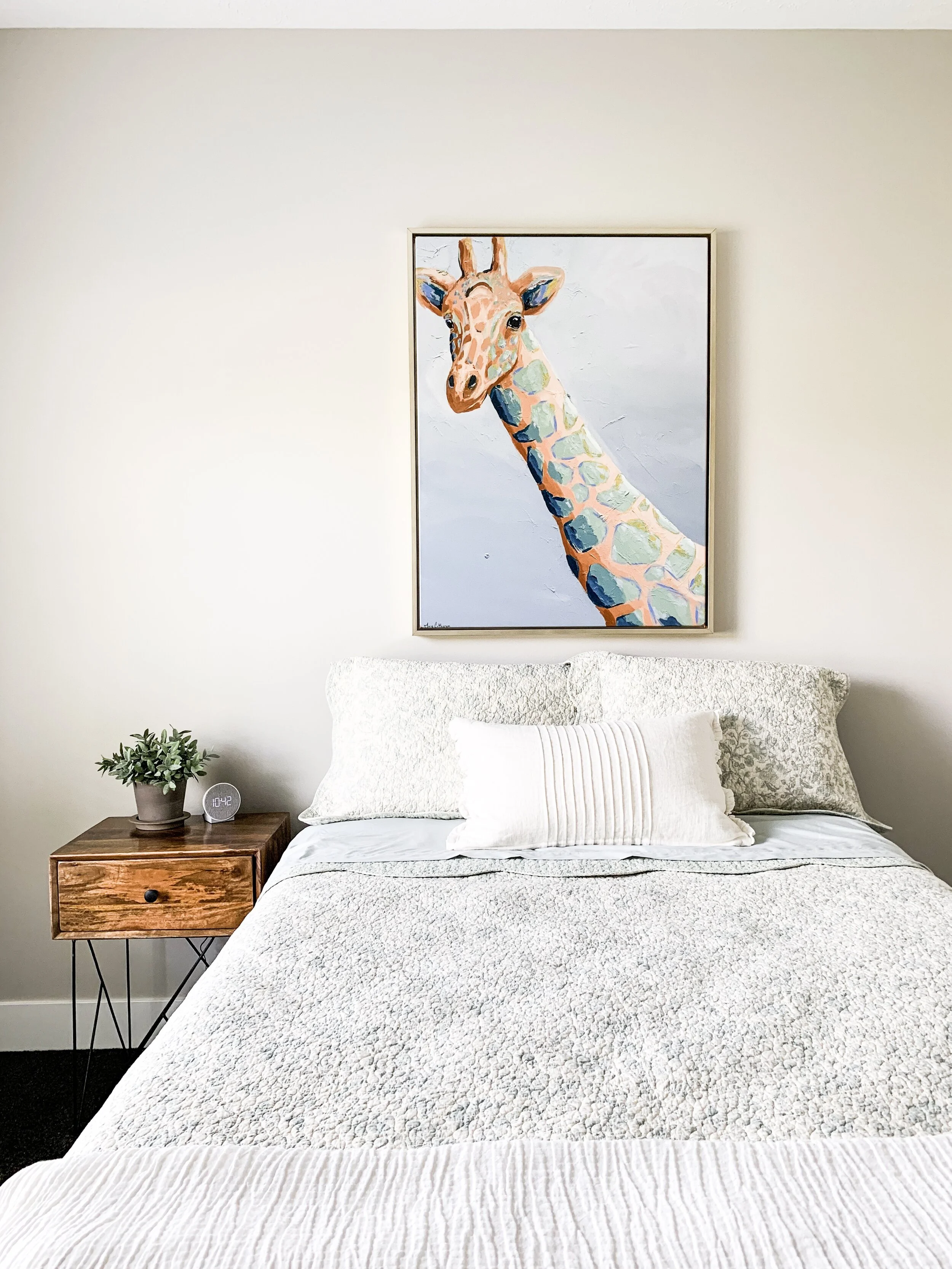 giraffe nursery art (Copy)