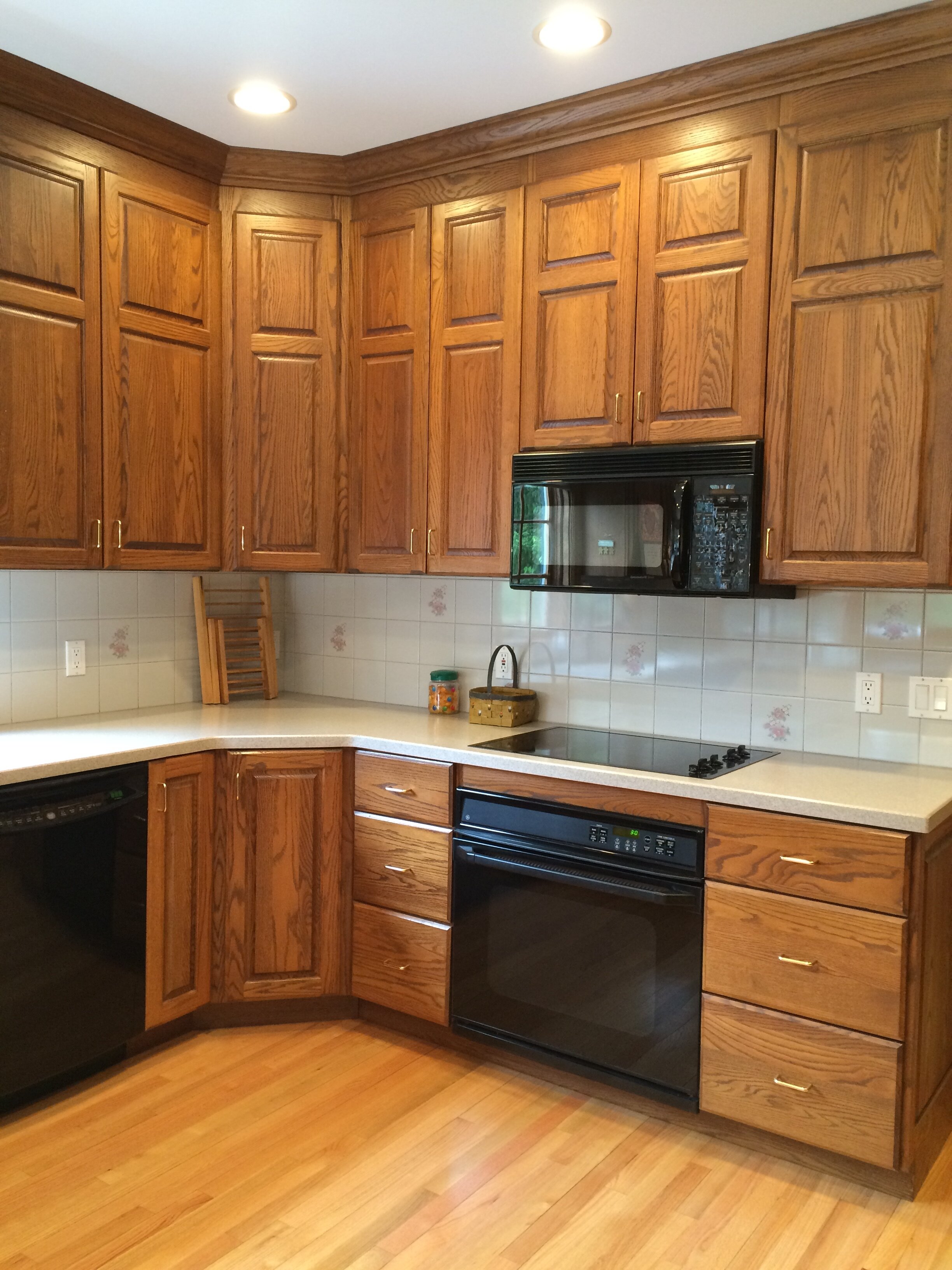 Paper towel hold/ wall or under cabinet wood golden oak