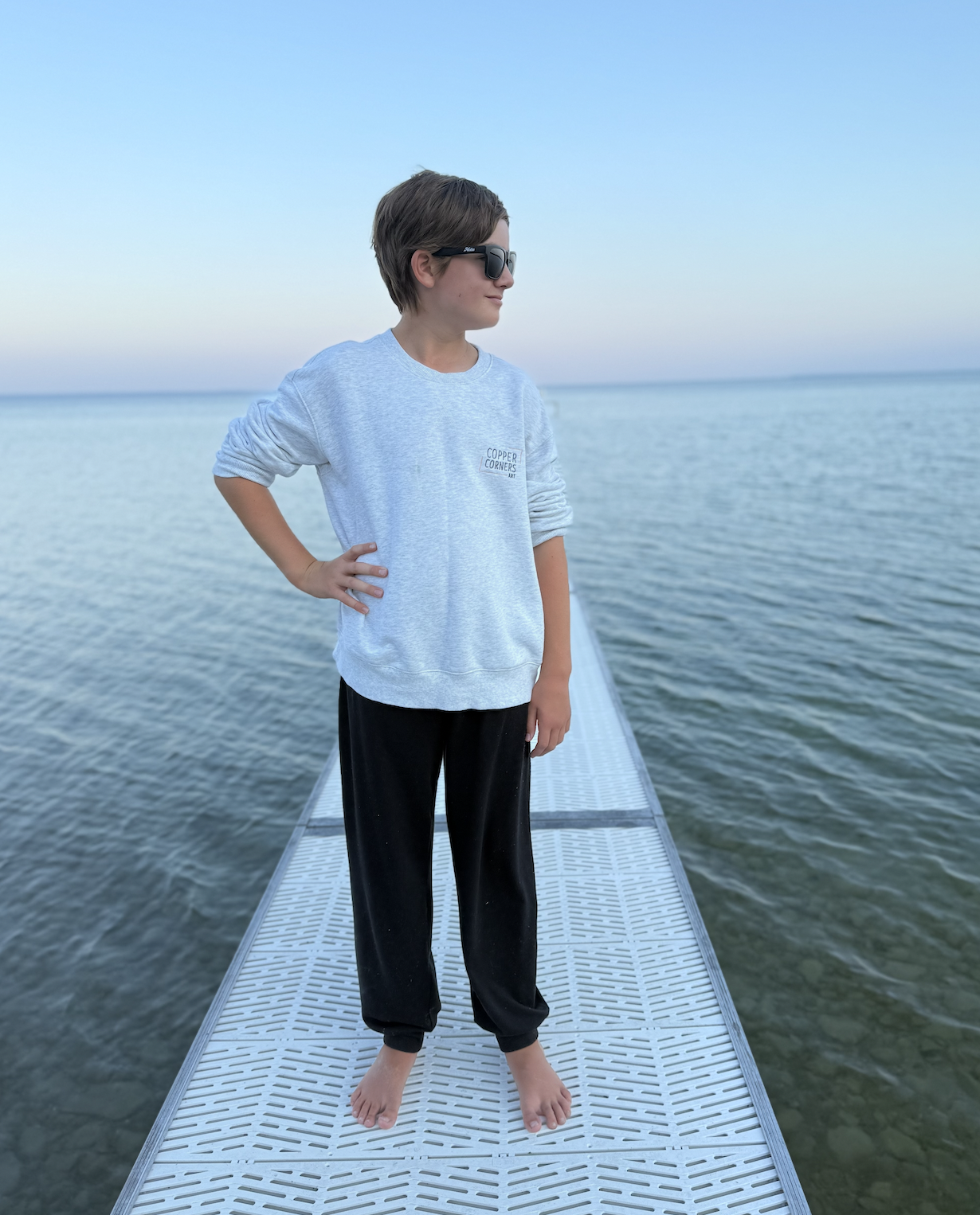boy crew neck sweatshirt.png