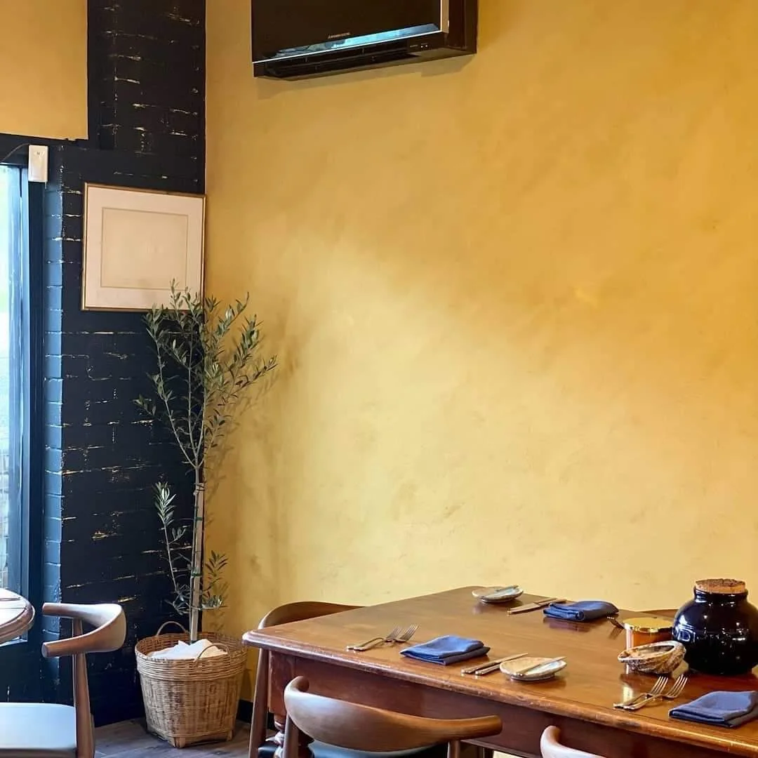 Limewash finish on a restaurant wall