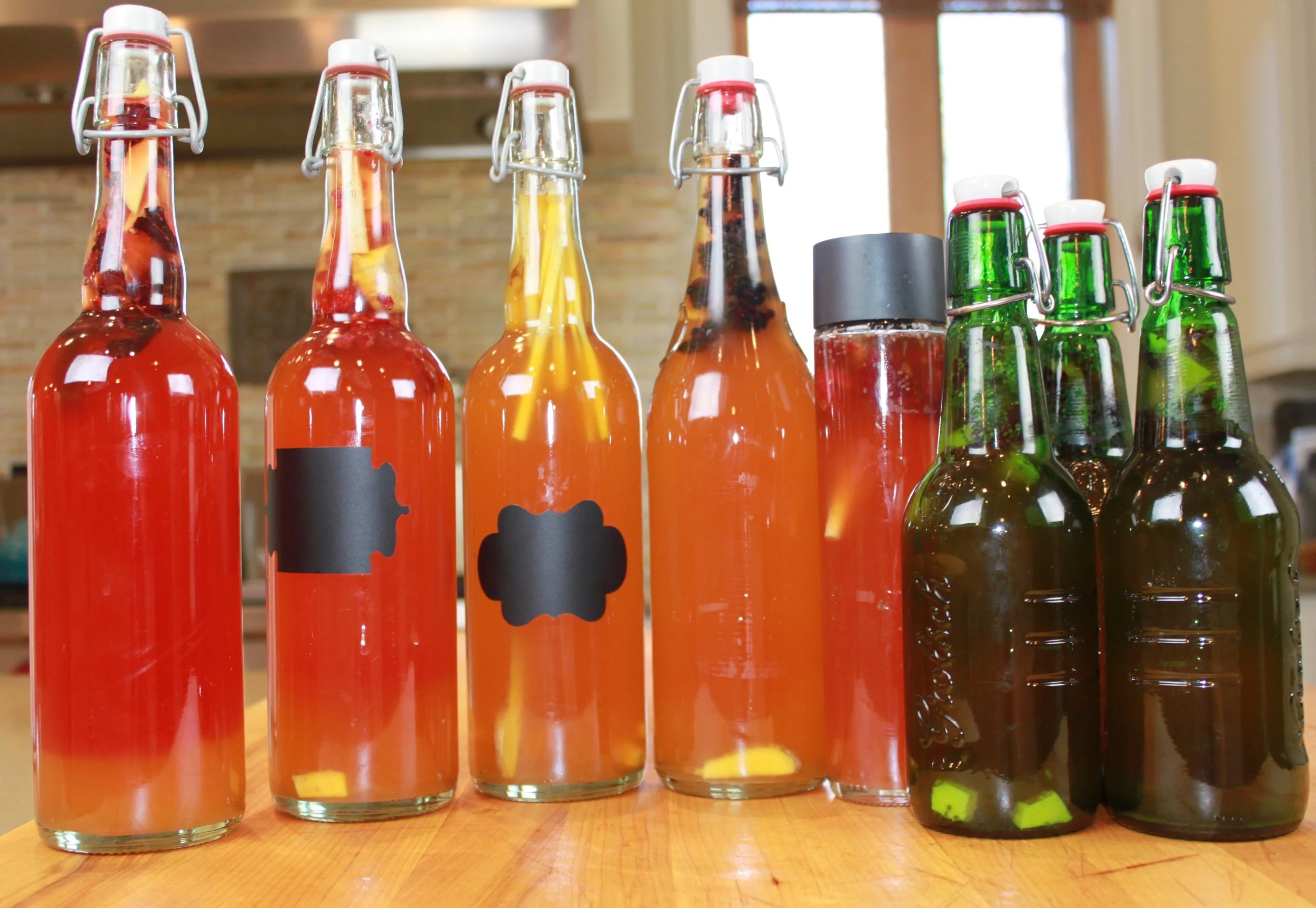 2F-bottles-kombucha.jpg