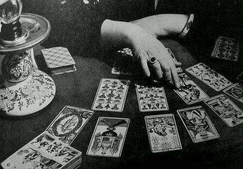 tarot1.jpg
