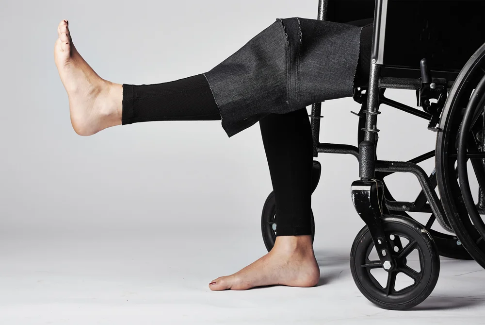 denim-knee-stretch.jpg